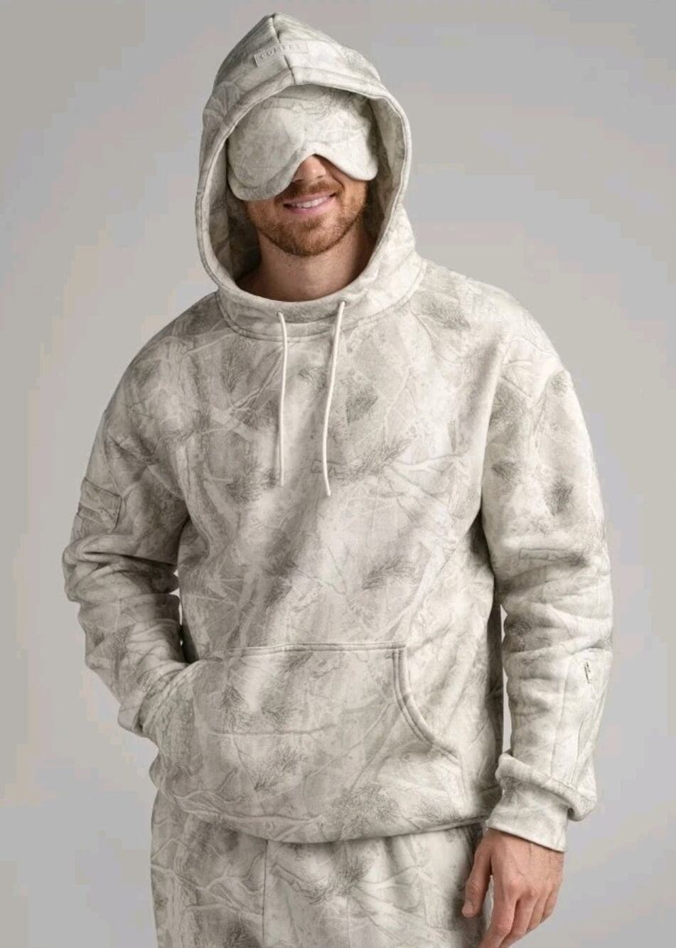 Comfrt Relaxed Oversized Airplane Mode Silver Birch Travel Hoodie Size Large